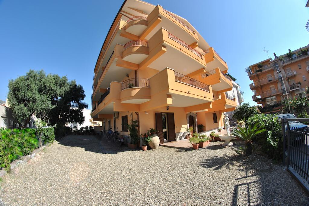 B&B Mareagrò Santa Teresa Di Riva Quarto foto