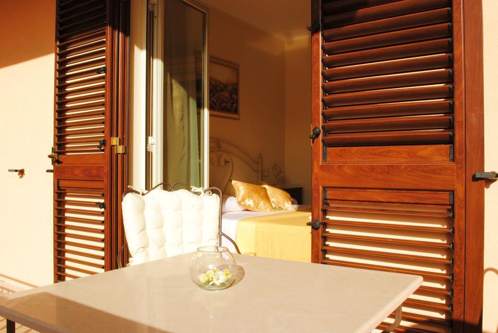 B&B Mareagrò Santa Teresa Di Riva Quarto foto